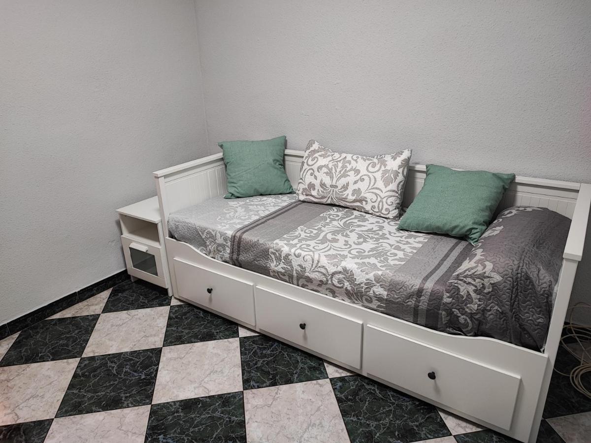 Teniente Bago Apartment Jaén